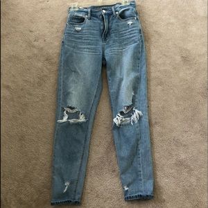 american eagle high waisted mom jeans
